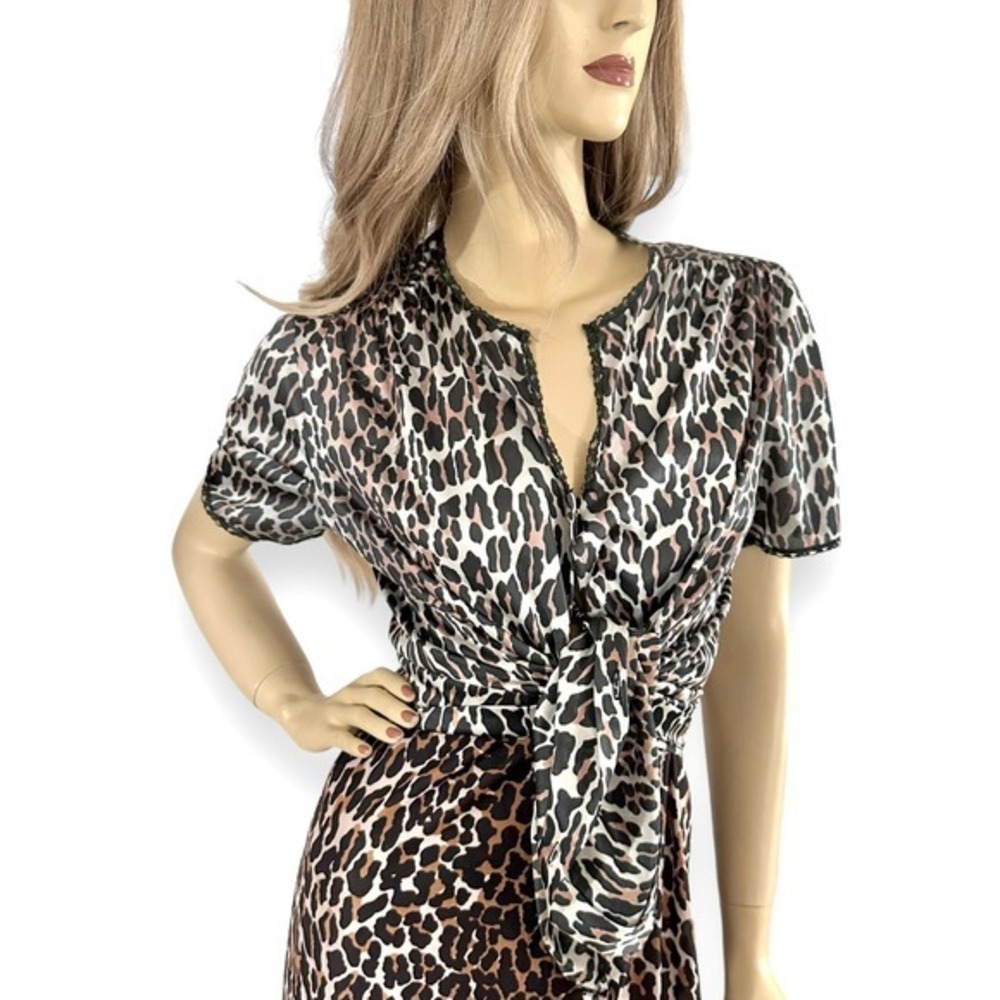 Vintage 80s Leopard Print Blouse Size S/M Vanity Fair Nylon Pajama Top‎